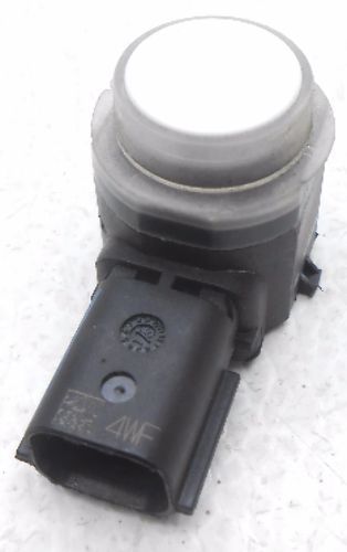 New oem 2012-16 ford parking assist sensor white (set of 4) - am5z-15k859-aaptm