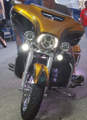 Ciro lighted chrome faring intake vent accent for harley motorcycles