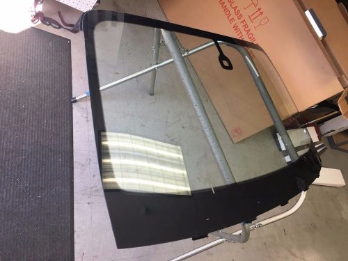 Bentley continental gt/gtc 2012 onwards windscreen