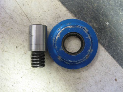 Cam drive spud (1" long)  and seal plate, sbc, sprint car, silver crown