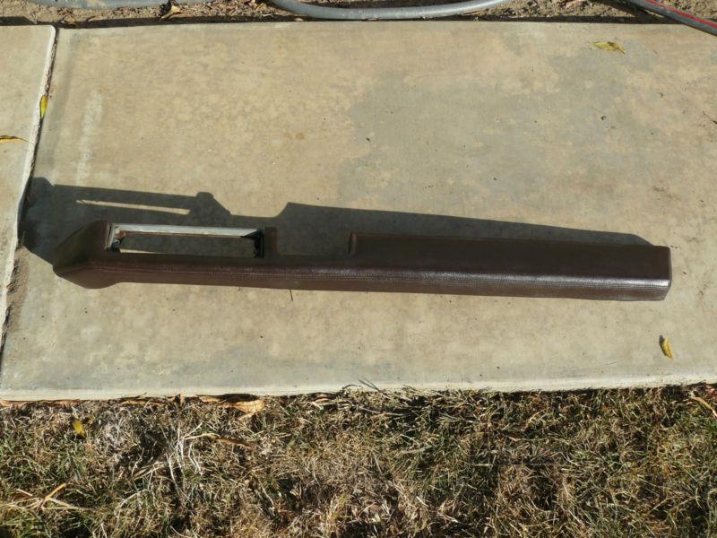 1970-71 lincoln mark iii pass side arm rest top pad 