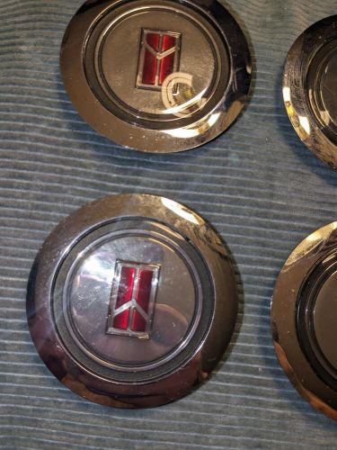 Vintage Oldsmobile 1986-96 OEM - NOS GM 7087 Center Wheel Caps 1 Set Of 4, US $78.77, image 5