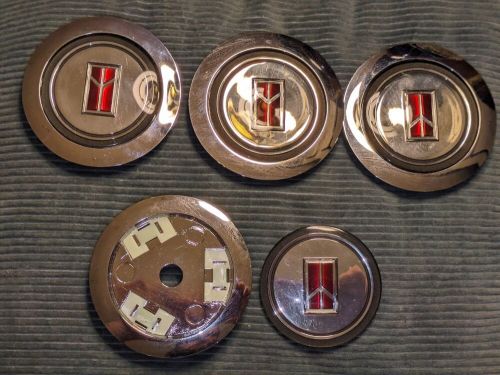 Vintage Oldsmobile 1986-96 OEM - NOS GM 7087 Center Wheel Caps 1 Set Of 4, US $78.77, image 16