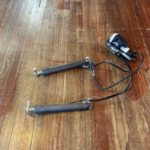 Trim Pump Cylinder Kit, 32 Degree | Volvo Penta OEM 22187351 21481302, 3848795, US $900.00, image 12