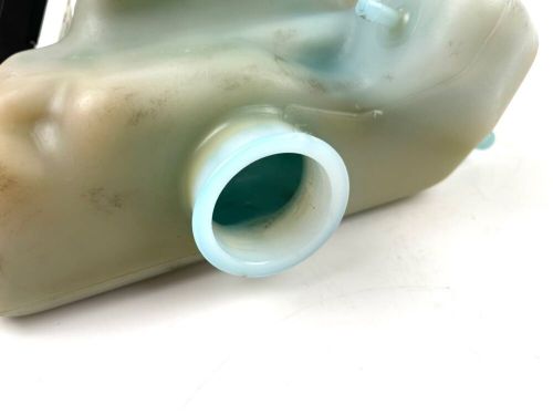 Yamaha 2 Stroke Outboard Oil Tank Assembly 68F-21750-00-00, US $43.95, image 2