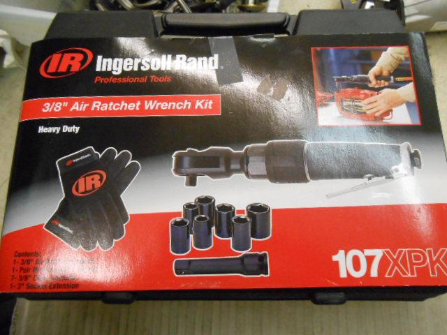 Ingersol rand 107xp air ratchet with sockets new ir