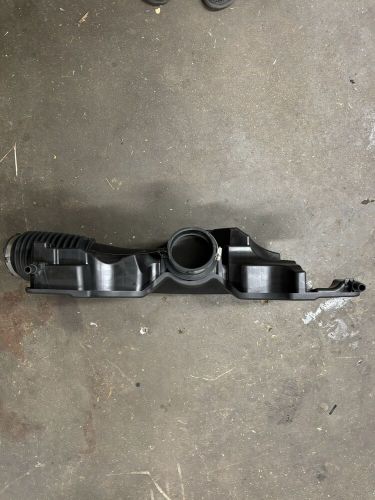 ⭐️2014-2020 Chevrolet GMC Engine Air Cleaner Intake Outlet Duct PN: 22738661 OEM, US $119.99, image 3