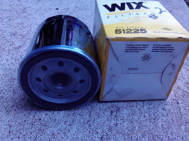 Purchase Wix 51225 Chrome Motorcycle Oil Filter NEW in Columbia