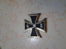 Maltese iron cross pendant 1914 reproduction 1.25x1.25 inch nickel free shipping