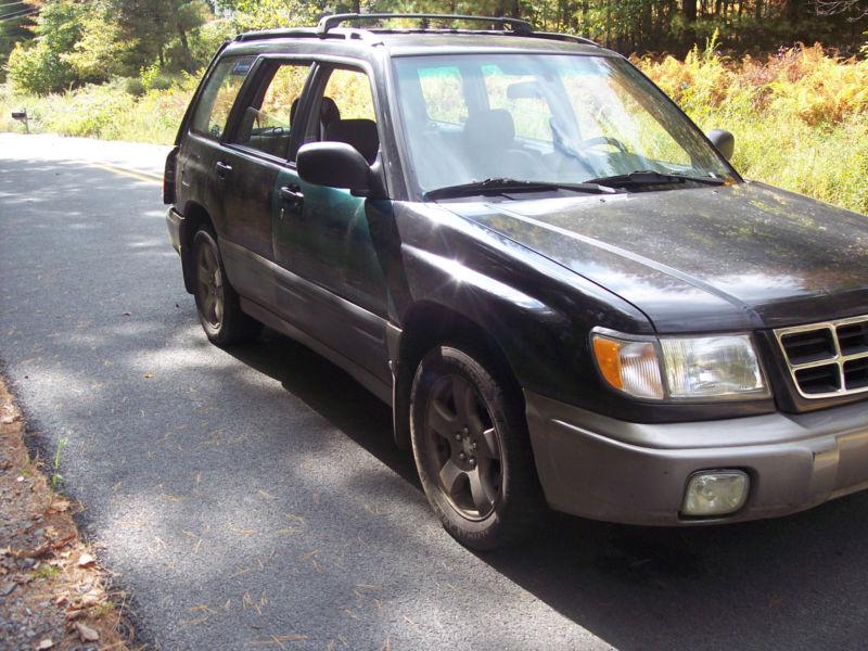 1999 SUBARU forester, 5 speed, 2.5 eng, damaged, clean papers. NO RESERVE!! NR, US $500.00, image 3