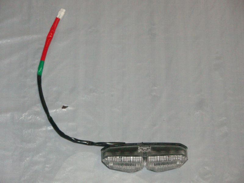 Yamaha r6 stock tail light
