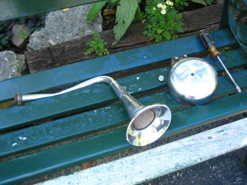 Trumpet style 6 volt horn 1949-1965 panhead harley