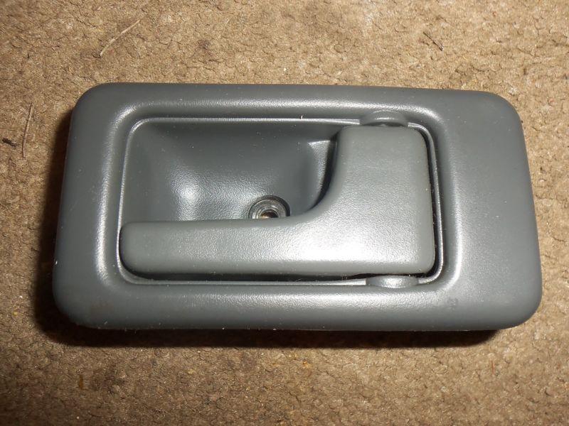2000 honda passport right, left, front and rear interior door handle