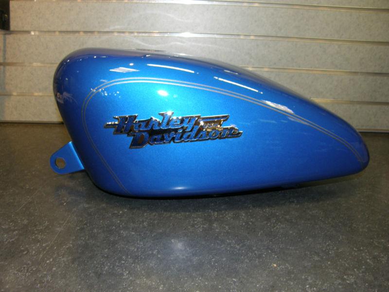 **new** harley-davidson sportster 3.3 gal fuel tank (blue)