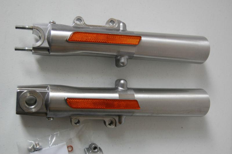 Purchase HARLEY DAVIDSON FL TOURING OEM LOWER LEG FORK SLIDERS 4647200