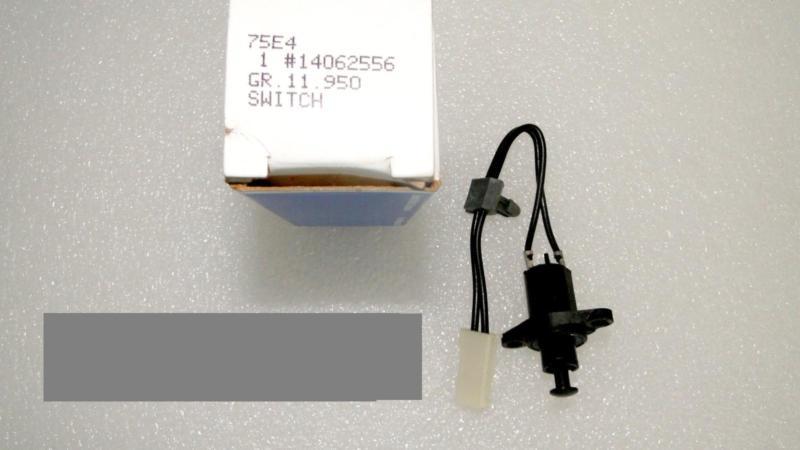 1984 c4 corvette courtsey lamp & door ajar switch nos 14062556  
