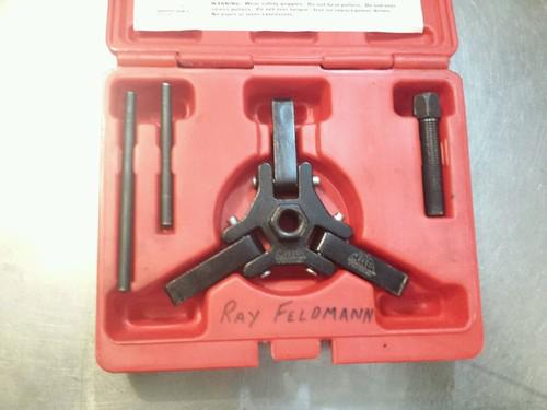 Mac tools  harmonic pulley  balancer puller model hdpp9740b w/ 2 push rods!