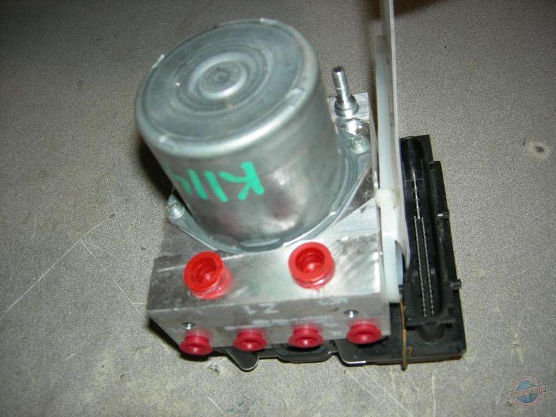 Abs module / pump forester 712692 09 10 assy abs