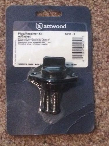 Attwood plug receiver kit with gasket - 17211-3 3/4&#034; threading plug - new