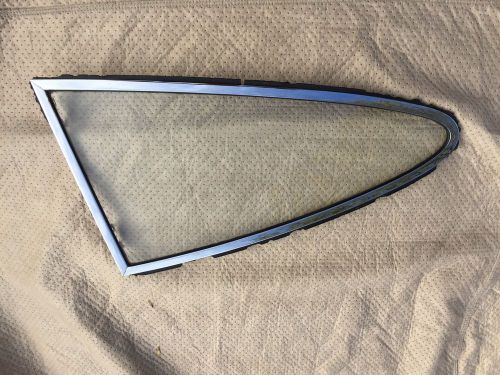 Porsche 911 912 right rear quarter window glass and frame