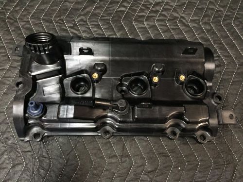 Oem nissan engine oil valve cover assembly unit 13264-ey01e infiniti models