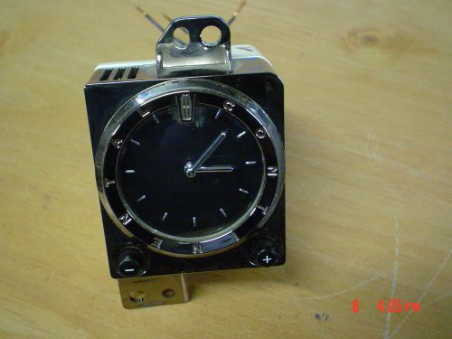 Lincoln continental dash clock  works fine 1998-2002