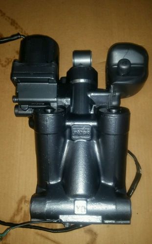 Yamaha  power trim &amp; tilt assy 2 &amp; 4 stroke style fast track