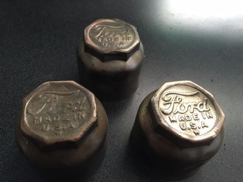 Vintage ford model t grease cap/hub covers (letter w)