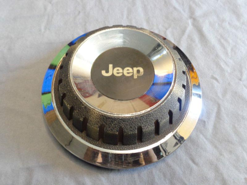 Buy Jeep Cherokee Comanche Wagoneer CENTER CAP HUBCAP OEM 8952000154