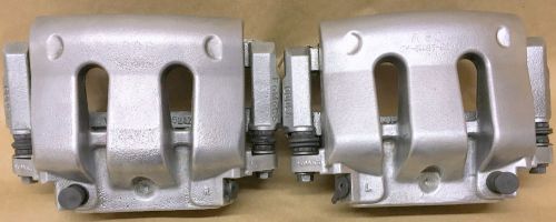 Pull off front disc brake caliper set 141.61099/141.61100 fits ford mustang