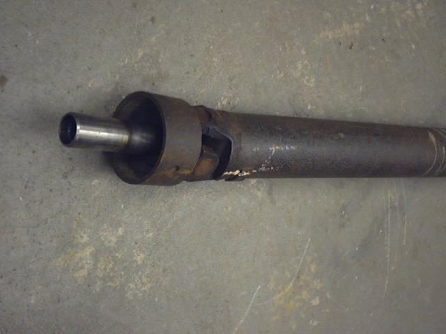 Chevrolet 1997 astro  awd rear driveshaft cargo or passenger van