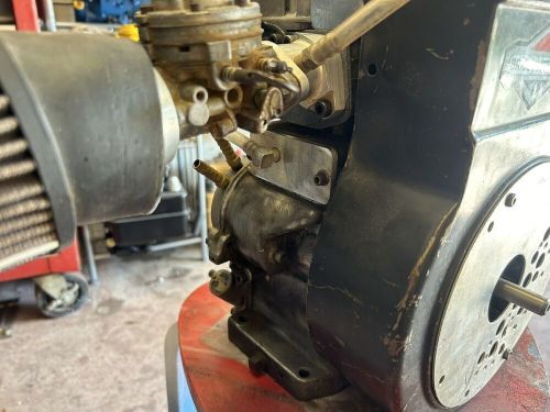 Limited briggs &amp; stratton dual bearing engine flathead