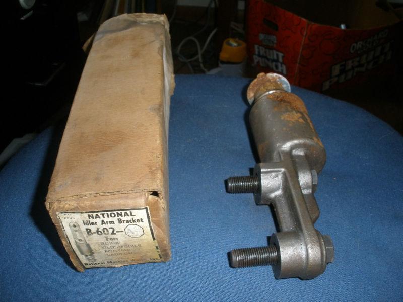 Vintage  idler arm vintage nationalmachine works inc. buick,oldsmobile, cadillac