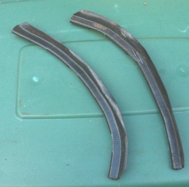 1985-1989 dodge ram pickup truck used dash bourd l & r gaskets  