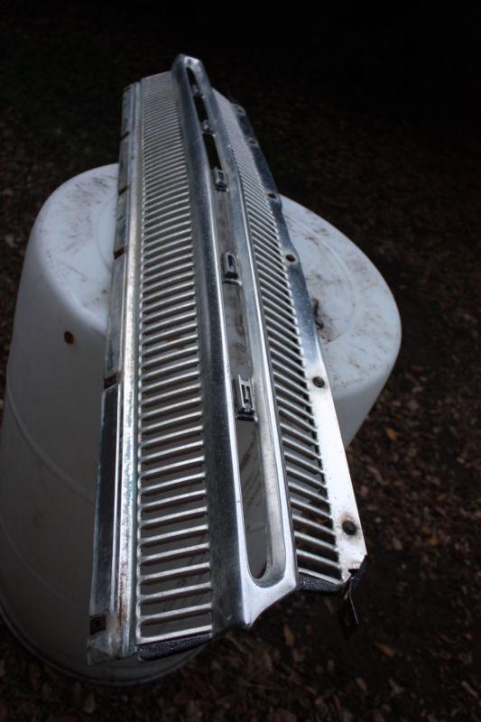 *******1964 DODGE DART GT CONVERTIBLE ORIGINAL GRILLE WITH LETTERS********, US $75.00, image 2