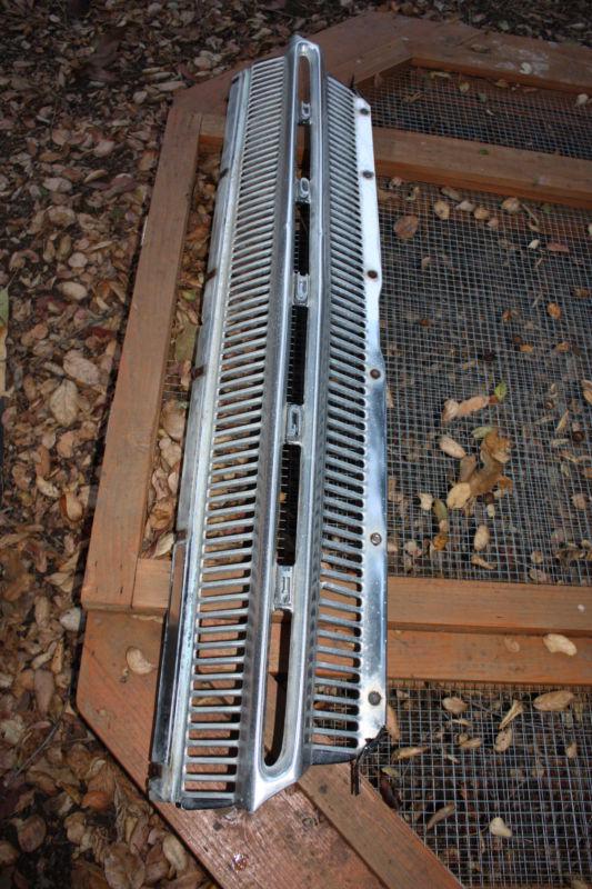 *******1964 DODGE DART GT CONVERTIBLE ORIGINAL GRILLE WITH LETTERS********, US $75.00, image 5