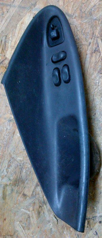 99-04 ford mustang driver / left side master power window switch