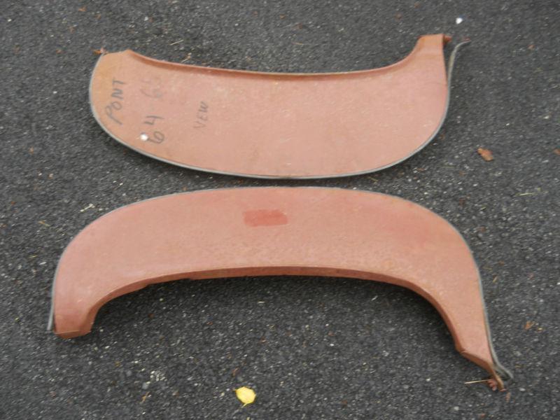 Pair of 1964 pontiac fender skirts