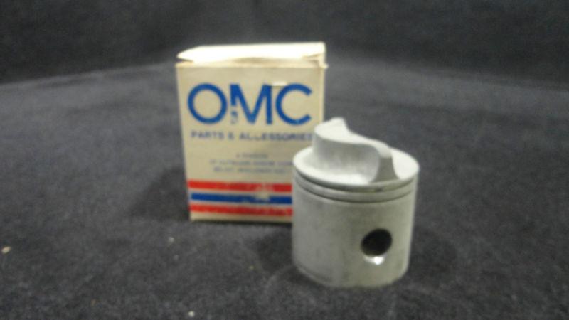 Piston #385338, #0385338 1972-1973 20hp johnson/evinrude outboard boat motor