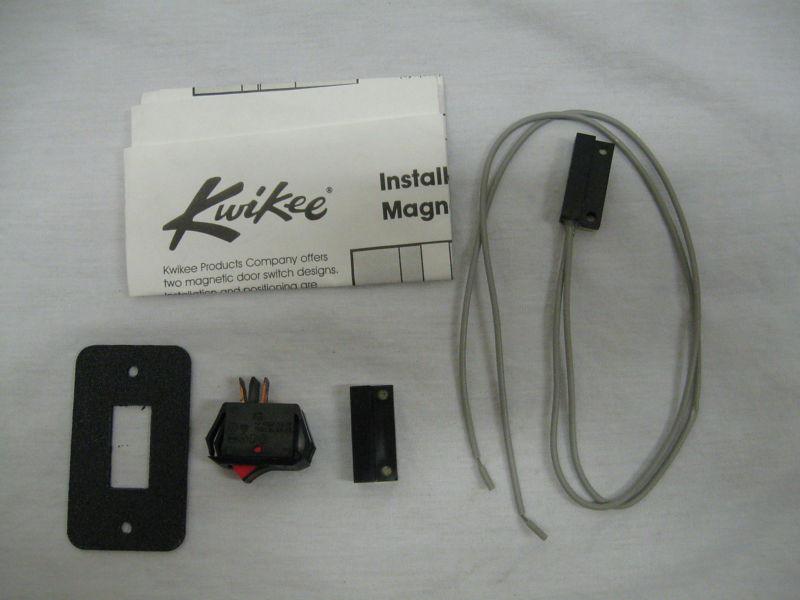 Kwikee 1421330 door switch kit