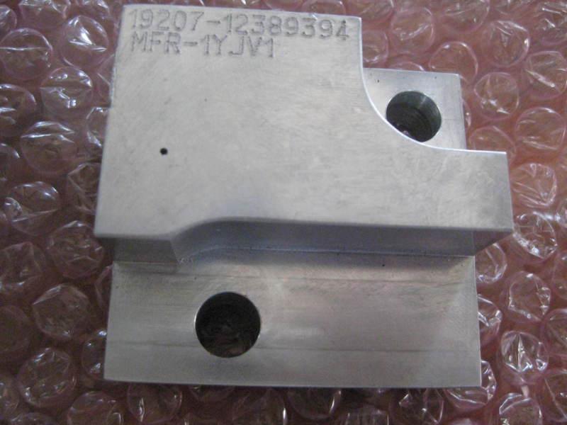 Htf us military air pressure relay valve body hummer original parts 12389394 hq!