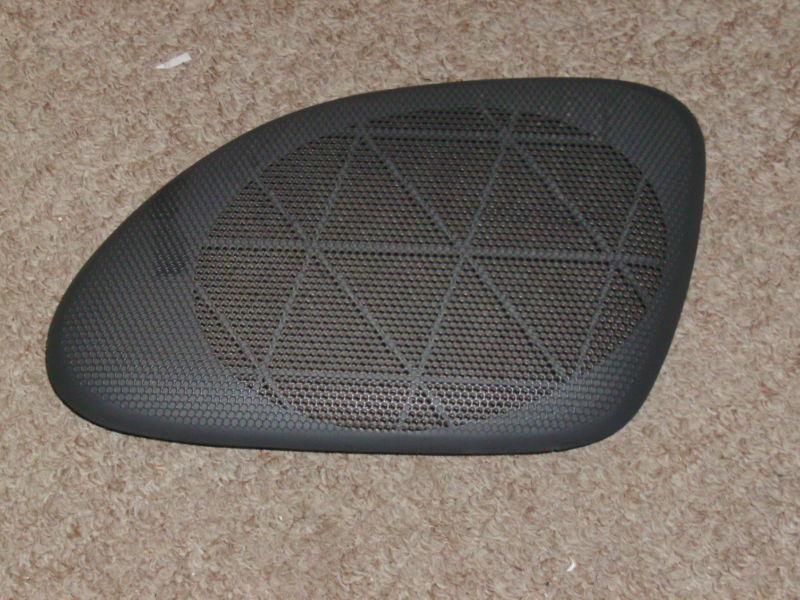Buy 9600 Chrysler Sebring Convertible Right Rear Speaker Cover Grill