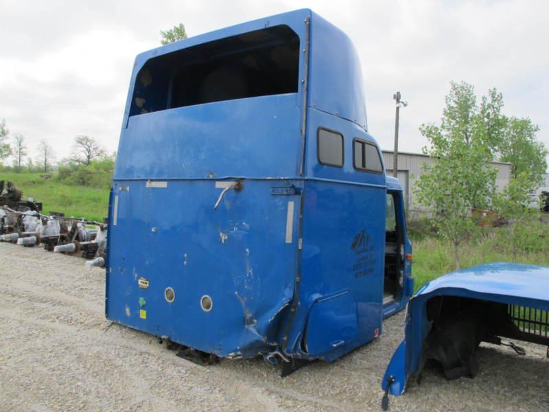 2006 International 9400i Cab, US $500.00, image 3