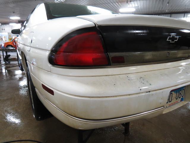 1999 chevy monte carlo outer tail light lamp left