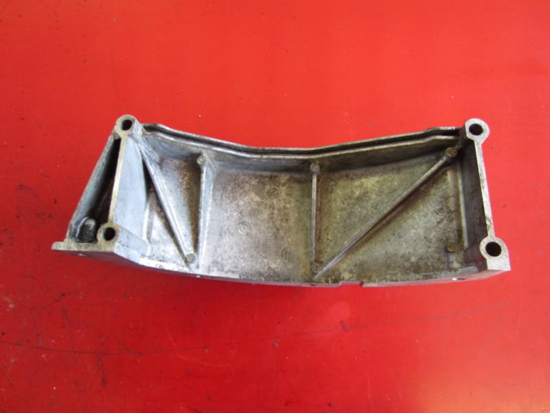 Bmw manual transmission lower torque comverter cover   #090