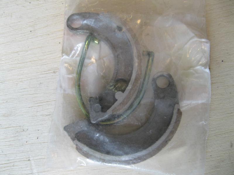 UNITED MOTORS UM RR BRAKE SHOE ASSY, A UM SY1WR11, US $26.00, image 2