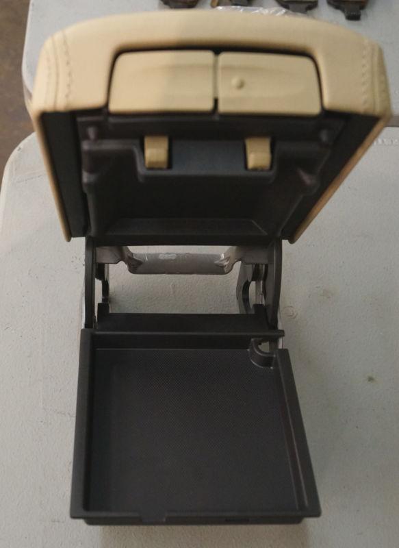 New OEM Genuine GM 09067279 Armrest Console 2010 Buick Allure & LaCrosse B5498, US $41.99, image 2