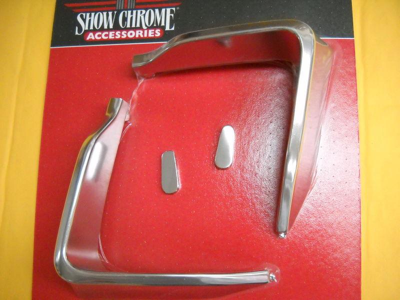 Honda goldwing 1500 lower fairing corner trim 52-550 /1b25