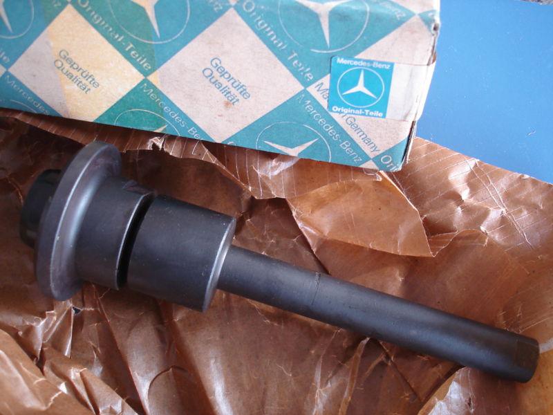 Mercedes benz w461 w463 g class thrust piece special tool front rear axle oem 