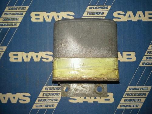 Saab 99 - voltage regulator - early models w/o internal alternator regulator